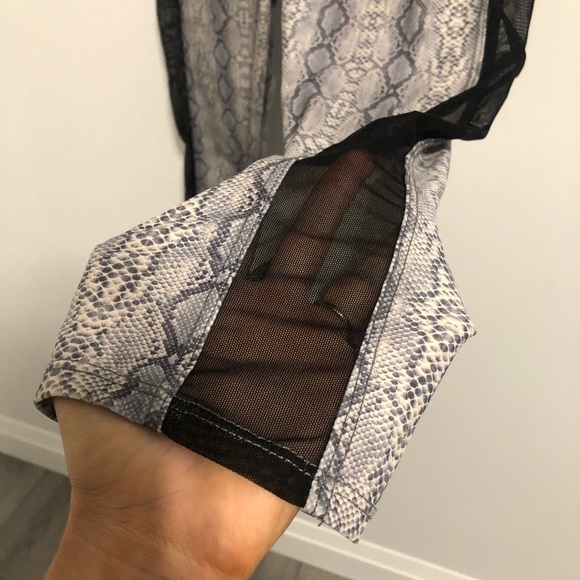 Mesh Panel Snake Print Onzie Crop - Picture 8 of 12